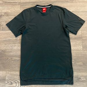 Nike tshirt